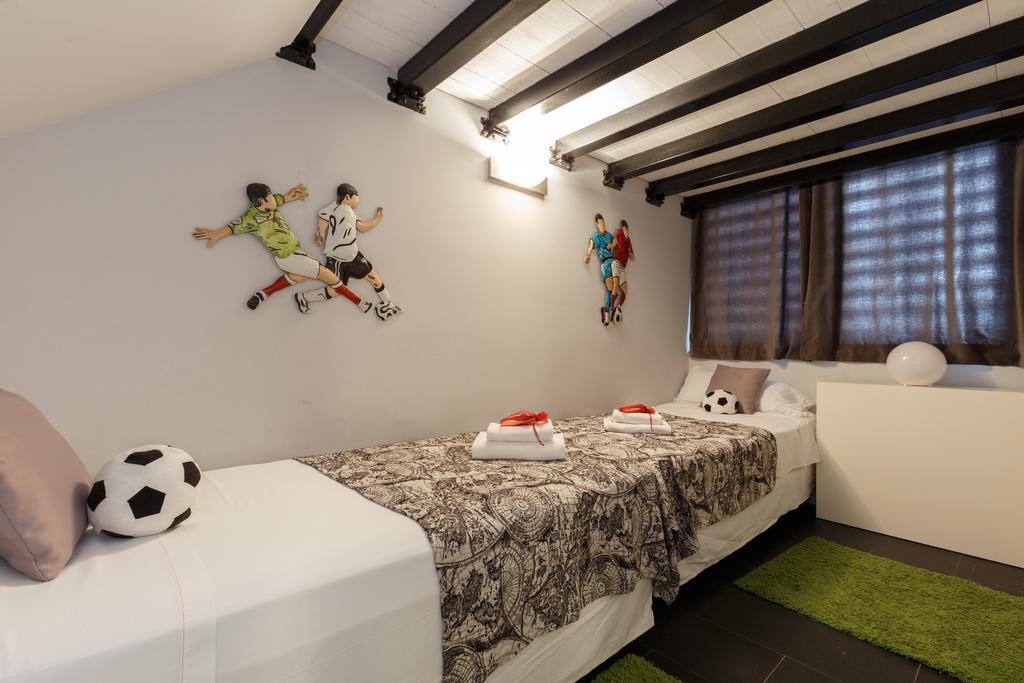 Alcam Futbol Apartamento Barcelona Exterior foto